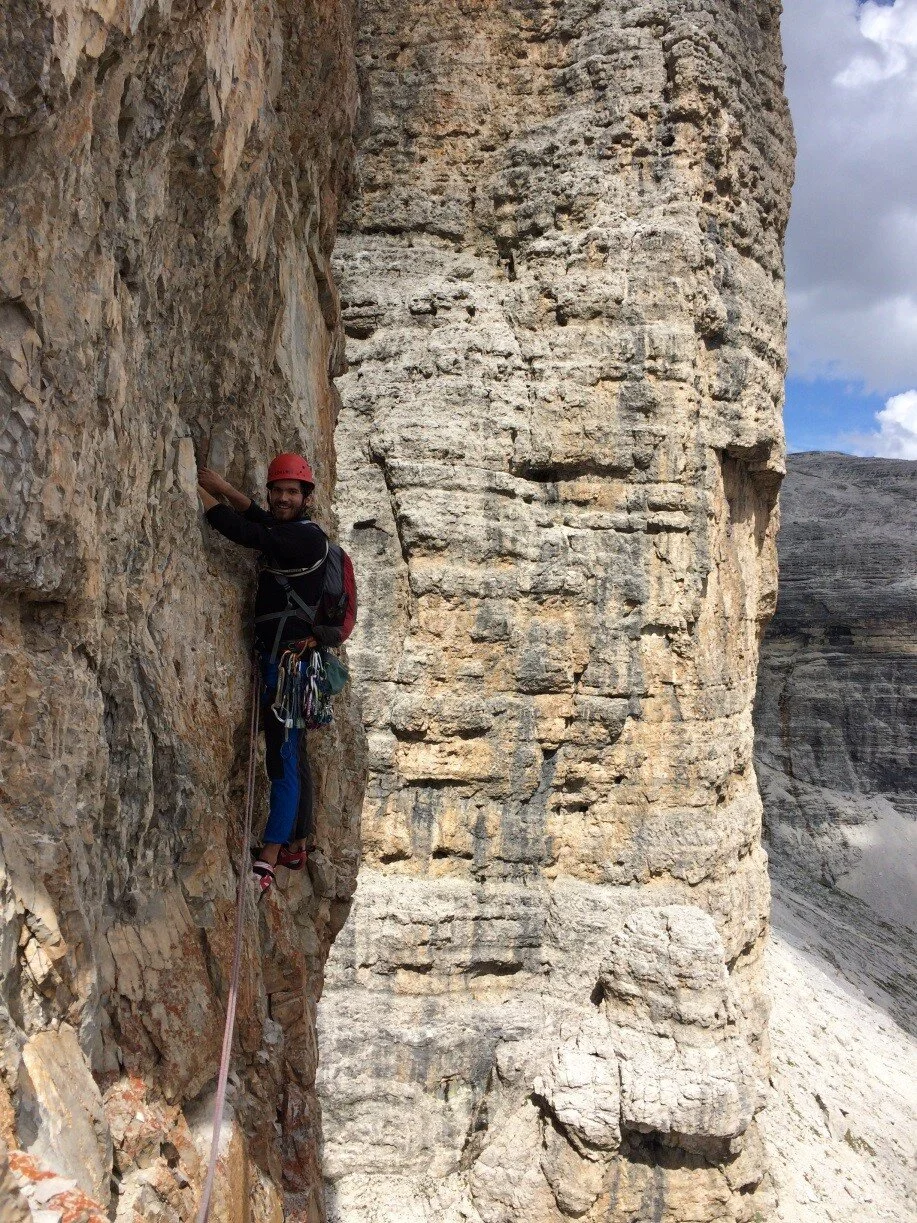 Klettern in der Dolomitenwand | © DAV Sektion Haar